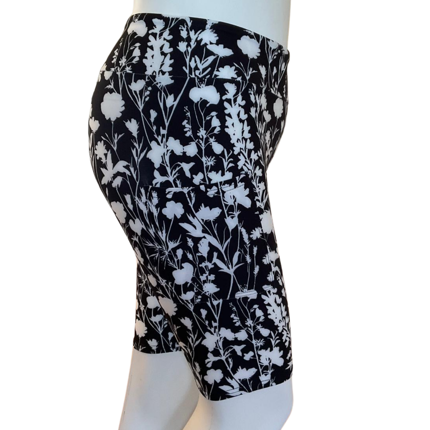 Ebony Floral Deluxe Square Pocket Shorts