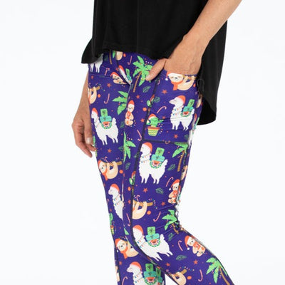 Happy Holiday Deluxe Pocket Capri - natopia